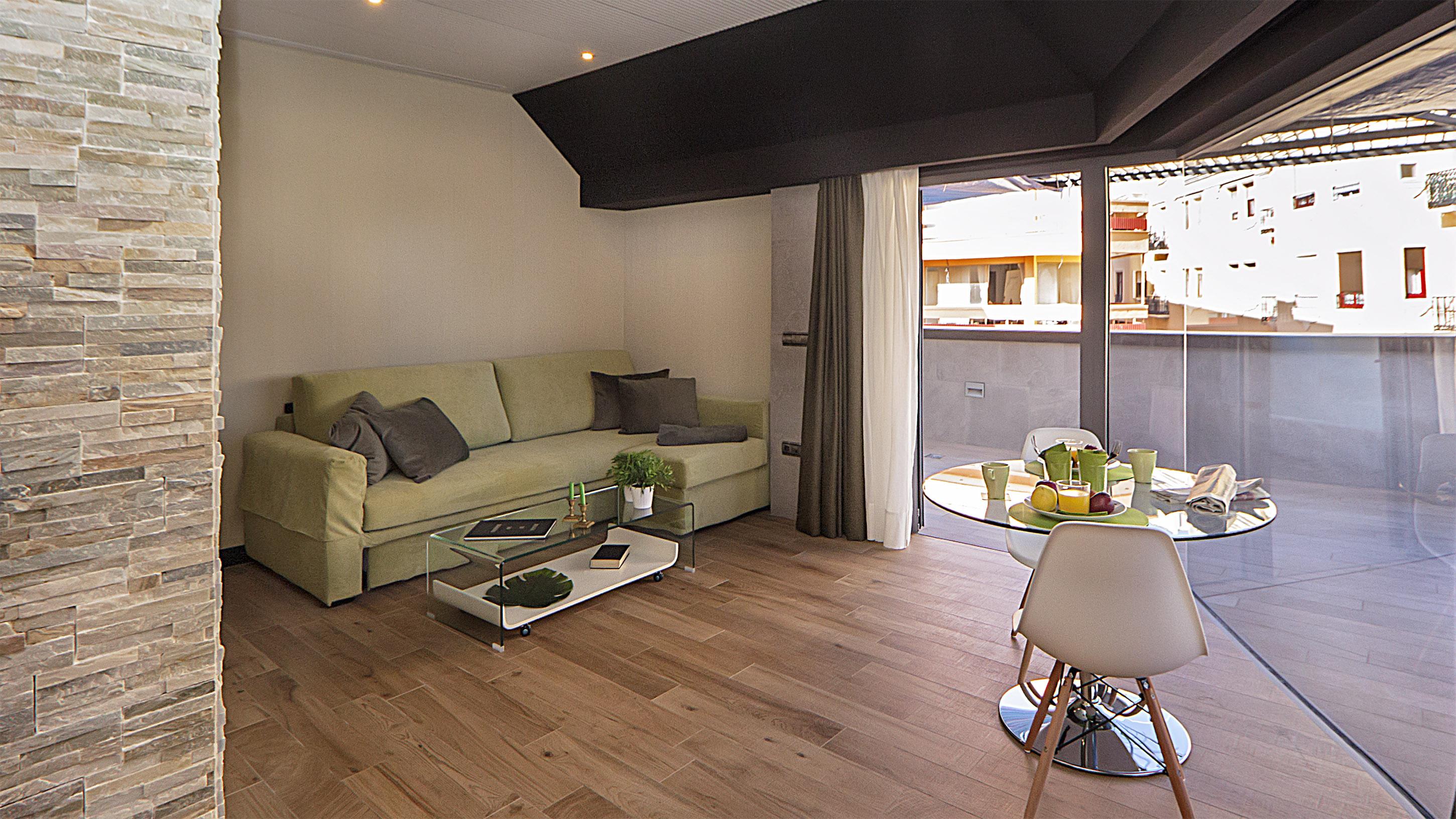 Apartamentos Suites Oficentro Deluxe Малага Екстериор снимка